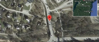 Stillastående lastbil på väg 51 - problem i trafiken