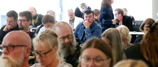Karenstid borde införas för personer som byter parti