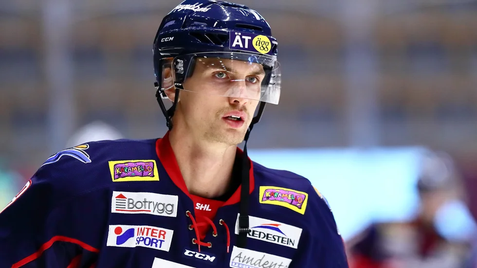 Victor Svedberg i LHC-tröjan. 