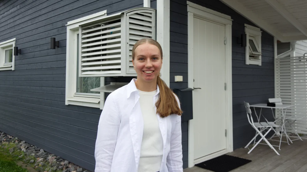 Hanna Niemi, 21, har skött uthyrningen av sin familjs attefallshus sen hon var 16 år gammal. 