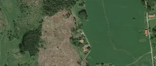 141 kvadratmeter stort hus i Vattholma sålt för 2 600 000 kronor