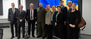 Försvarsutskottet besökte Ukraina