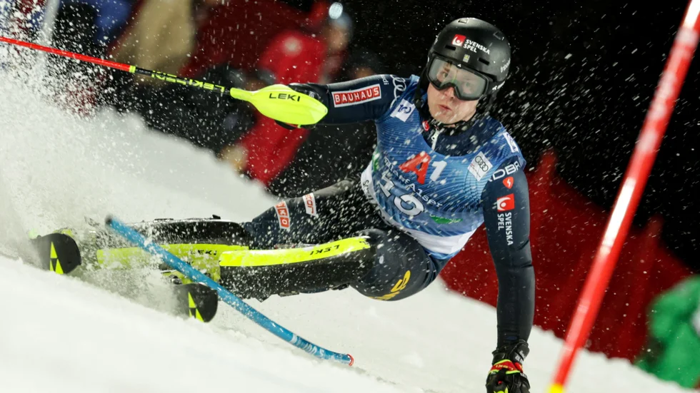 Kristoffer Jakobsen, Storklintens AK, tog sig ned i det första tuffa åket i Schladming, Österrike. Till slut så blev det en sjunde plats i tävlingen.