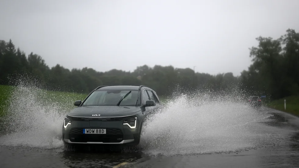 Mer regn väntas på tisdagen. Arkivbild.
