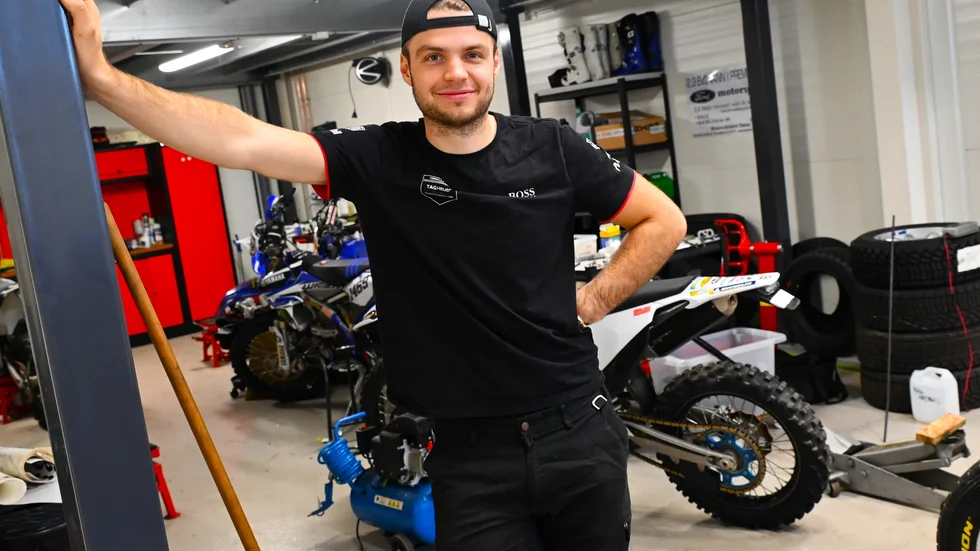 SMK Södermanlands Melker Oscarsson är redan klar mästare och i urstark form inför finalen i Östra Alun Motor Cup på Gröndal på lördag.