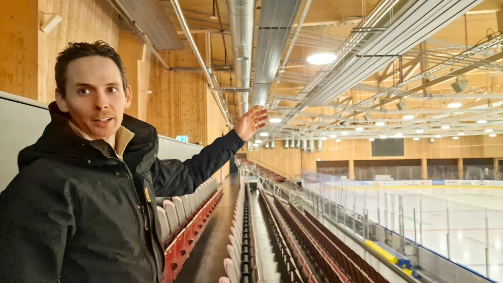 Daniel Sonntag, eventsamordnare Gällivare kommun, ser fram emot nyårshelgens stora evenemang i Isborgen. "Vi är jätteglada. Jag har jobbat stenhårt på det här i nästan ett års tid tillsammans med Stefan Gunnarsson och Lena Callne.", säger han. 