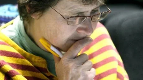 Brittis Benzler (v) tycker att kommuninvånarna exploateras.