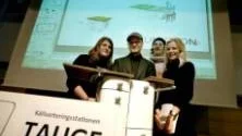 MULTIFUNKTIONELL. Sopsorteringskärl inrymda i en praktisk köksmöbel är Christina Hansson Garthes, Edvin Sjöbergs, Christian Sjöströms och Carin Wictorssons lösning för hushållens sophantering.