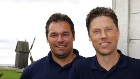 Lämnade posten. Janne Bergvall och Lars "Lalla" Pettersson köpte Suderhälsan för två år sedan. Nu startar de en helt ny verksamhet under samma företagsnamn. Istället för spa blir det en plats för rehabilitering.