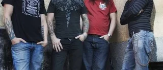 Bredbent rock kommer till ön