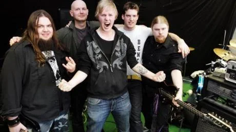 Gruppfoto med mycket attityd inför kvällens Rockklubb på Munkkällaren där Avenior spelar förband till Sparzanza, Andreas Runander, Pontus Nordborg, Rickard Möller, Filip Booberg och Gustav Runander.