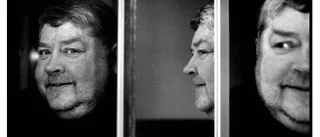 Peter Harryson  gör en Taube