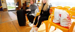 Tro, hopp och förtvivlan när tidningen besöker gränsen till Ukraina: "Jag tror vi kan återvända snart"