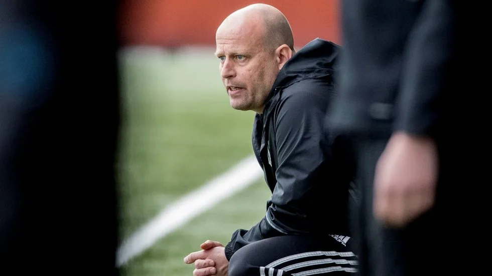 Piteås tränare Stellan Carlsson har varit tränare för FC Gute, men leder nu Damallsvenskan med Norrbottensklubben. Han har fortfarande kontakt med Fotbollsgotland.