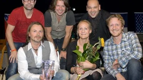 Countrystjärnor. Buford Pope Mattias Pedersen, Pelle Järnryd, Amir Ali, Mikael Liljeborg, Anna Liljeborg och Jörgen Lindström, utsågs till landets bästa alternativa country-band när SM i country avgjordes i Sälen.Foto: Kenneth Friberg