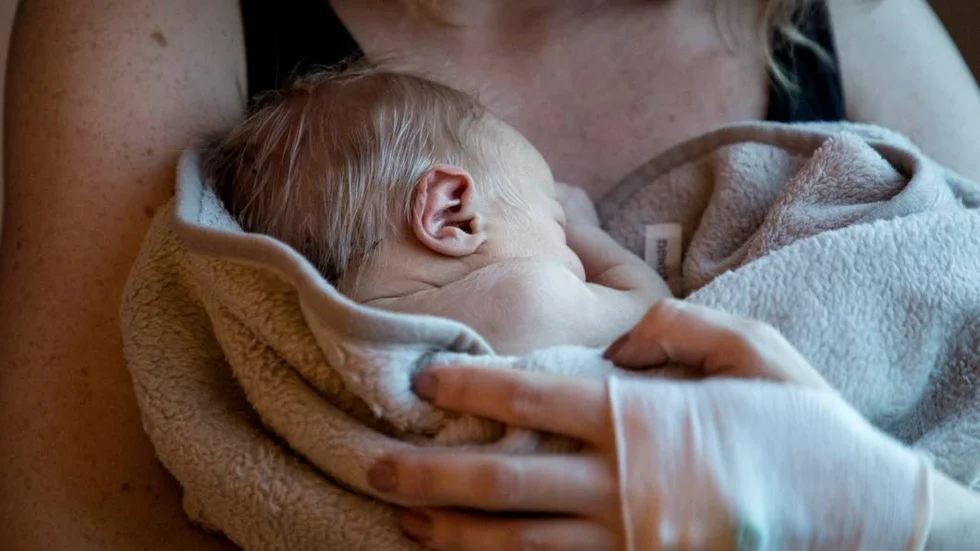 Det blir allt vanligare att förstföderskor är rädda för att föda vaginalt, och därför vill föda med kejsarsnitt.