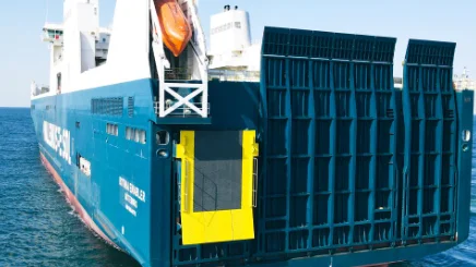 Här är en av. de första bilderna på 242 meter långa Botnia Enabler som senare i år ska sköta Northvolt-transporter till och från Skellefteå hamn.