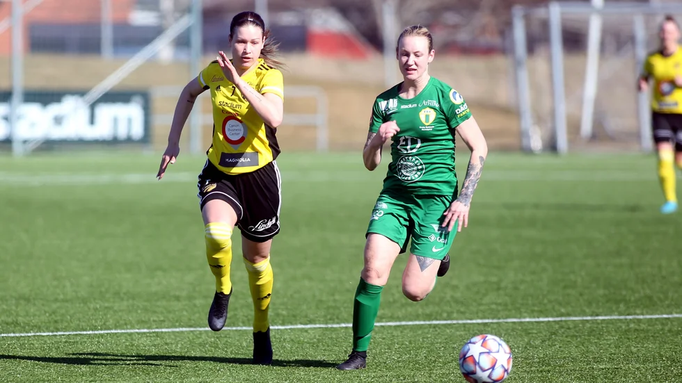 Ebba Pettersson på språng vilket hon var ofta under matchen.