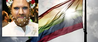 Nazister eldade upp Prideflagga i Boden