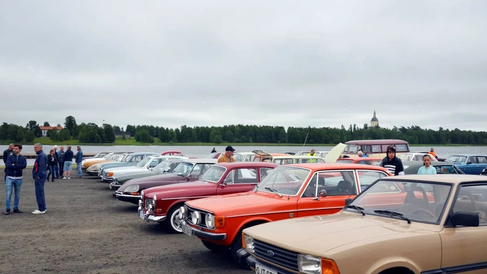 Classic Motormeet i Haparanda brukar locka långväga bilfantaster.