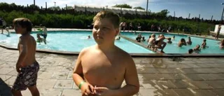 Skolelever firade av klassikern med bad