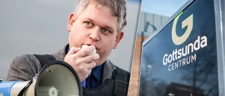 Intervju med Rasmus Paludan • Om Gottsunda: "Mycket kriminalitet" och "polisen har ingen makt"