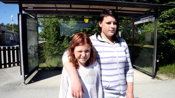 Tindra och Fanny Norrby.