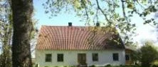 Tre prästgårdar till salu just nu