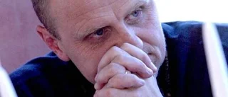 "Min son hade sex med en i personalen"