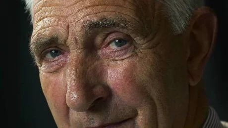 Erland Hejdström gick ur tiden för fyra år sedan men hans verktyg finns kvar. Nu vördnadsfullt fotograferade och utställda av sonen Roland Hejdström med utställning "I Fars Hand".foto: Roland hejdström