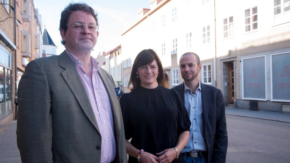 Tommy Jonsson, Anna af Sillén och Petter Söderblom presenterade under måndagen Nyköpingsmoderaternas budget.