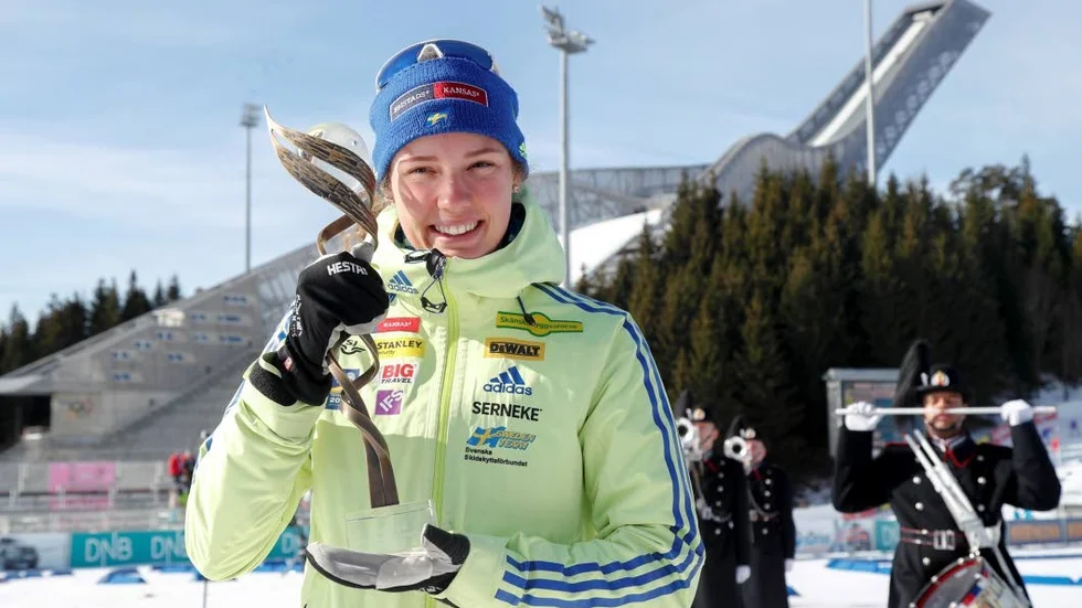 Nykomling. Ytterligare ett bevis på Hanna Öbergs genombrott kom när världscupen avslutades i norska Holmenkollen förra helgen. Då utsågs 21-åringen till årets nykomling i världscupen.
