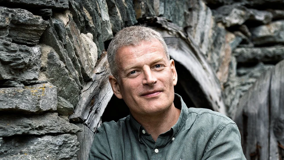 Lars Mytting är aktuell med den andra boken från bergsbyn Butangen i Norge, den som inleddes med berättelsen ”Systerklockorna”. 