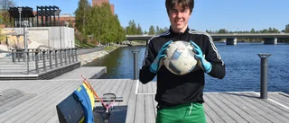 Linus, 16, lägger ned karriären trots spel i landslaget – för att satsa på fotbollen: "Jag har alltid velat elitsatsa"