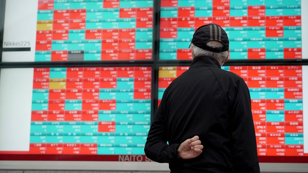 Tokyobörsens Nikkei 225-index har stigit över en procent i fredagshandeln. Arkivbild.