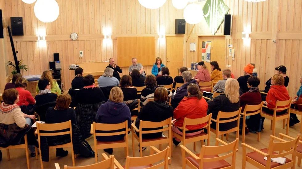 Politikerna Sten-Åke Nilsson, Mats Abrahamsson och Mari-Teres Ögren fick klä skott för mycket av det missnöje som medlemmarna i Kommunal Arjeplog känner inför bland annat av bristen på vikarier. Politikerna fick också råd inför framtiden.?