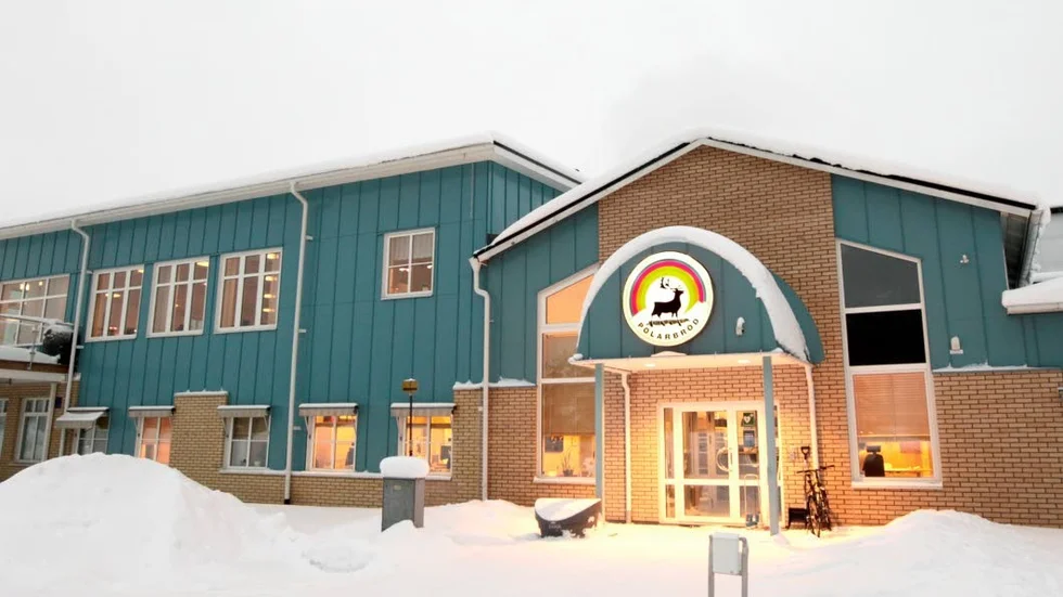 Polarbröd har nu fyra vindsnurror igång. Tillsammans genererar de fyra vindkraftverken 32,5 gigawattimmar per år.
