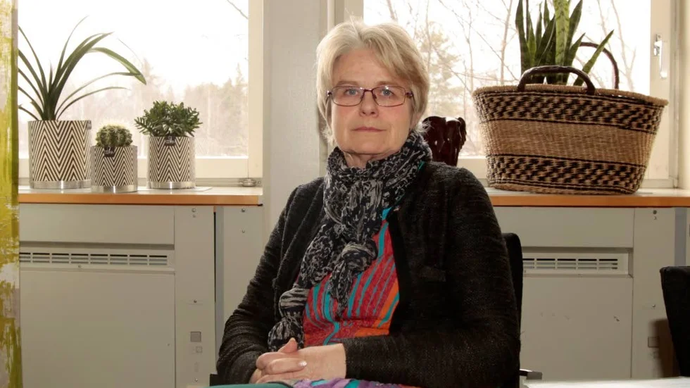 Helena Öhlund står fast vid att kommunen inte klarar av fler asylsökande. ”Det vi har nu, det är smärtgränsen”. (Arkivbild)