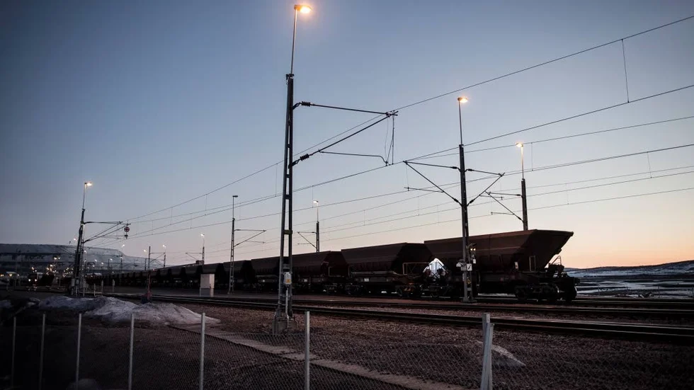 I skrivelsen till infrastrukturministern anser brevskrivarna att Trafikverket har bristande kännedom om de tunga transporterna från och till länet.