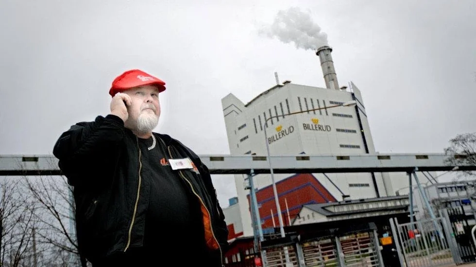 JULKLAPP. Redan 11 december fick Stewe Cato, ordförande för Pappers avdelning 96, en tidig julklapp. Billerud Korsnäs investerar 5,7 miljarder kronor i Grums.