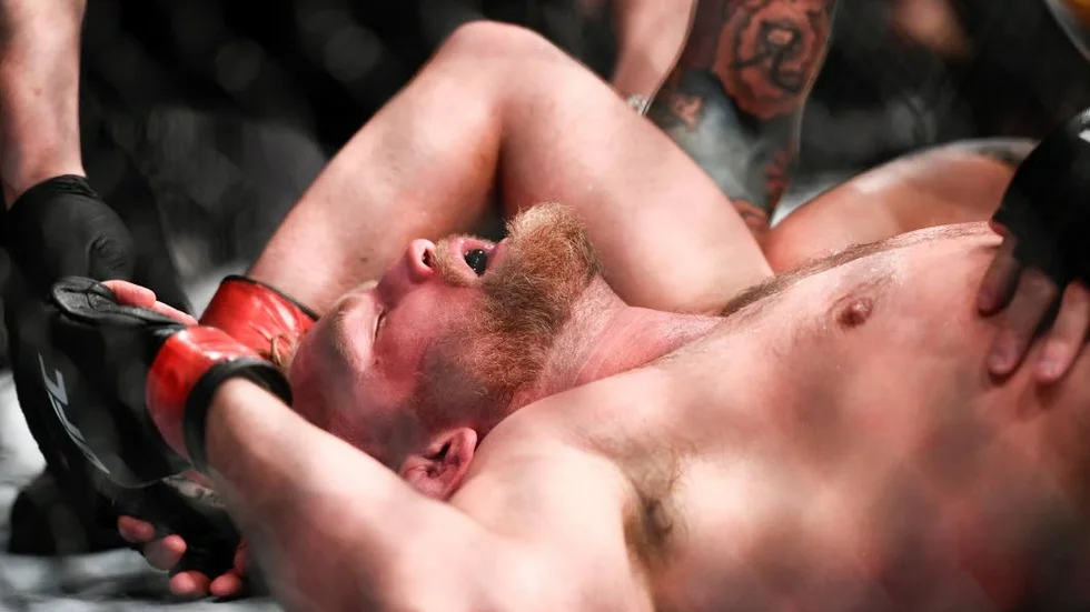 STOCKHOLM 20190601
Alexander Gustafsson förlorade mot  Anthony Smith USA under lördagens internationella MMA-gala, UFC Fight Night på Globen.
Foto: Erik Simander / TT / kod 1172