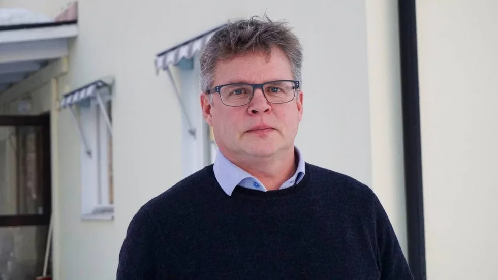 Hot. Kyrkholmsskolans rektor Ola Sonidsson ska ha blivit hotad av en elev enligt skolans anmälan till Arbetsmiljöverket. (Arkivbild)


säger att man hanterat incidenten enligt konstens alla regler och att läget är under kontroll. (Arkivbild)