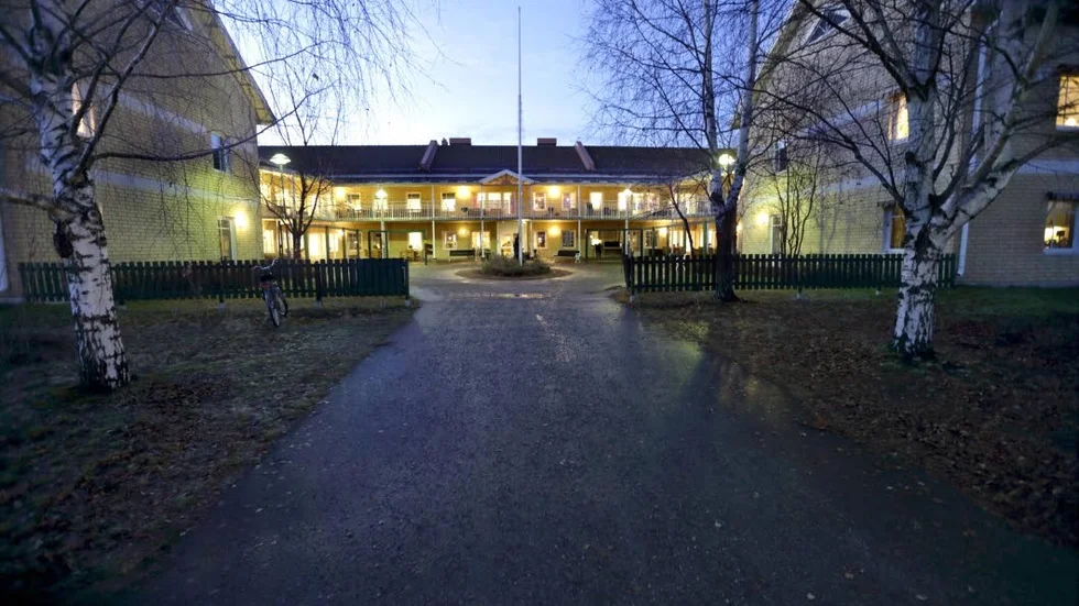 ÄLDREBOENDE. "Vi vet att det inom några år kommer att behövas ytterligare omsorgsplatser för äldre. Tyvärr går det väldigt trögt när det gäller framförhållningen i vår kommun vilket ofta medför dyrare och mindre genomtänkta lösningar då man inte har tid att hitta de bästa lösningarna till bästa möjliga pris", skriver Håkan Johansson (M) i sin insändare.