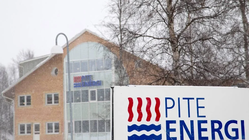 En trasig packning och läckande varmvatten utlöste brandlarmet hos Pite energi. (Arkivbild)