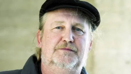 Till Bondens bokhylla: Plura Jonsson. Foto:     Robert Svensson                              arkiv