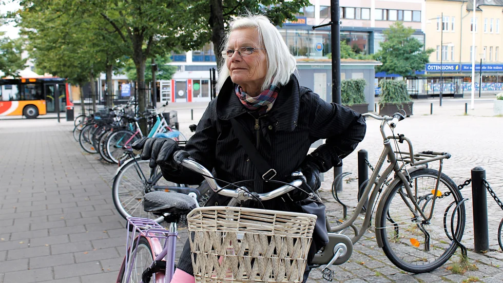 Lås är självklart men Eva Jonsson är inte rädd för att hon ska bli av med sin cykel.