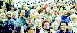 "Landstinget äger frågan"