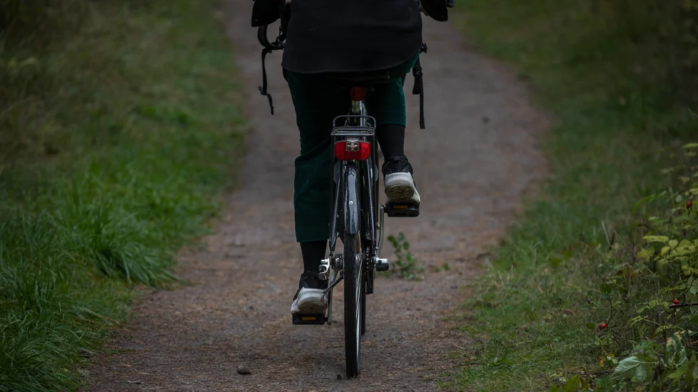 Gärningsmannen försvann från platsen på cykel. Genrebild.