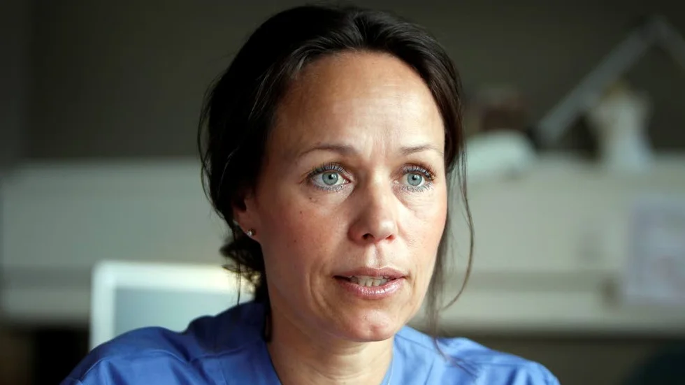 "Man behöver inte åka till sjukhuset för att få fotvård, det kan man göra hos en fotvårdare", säger närsjukvårdschefen Eva-Lena Asplund som inte ser några risker med att Piteå älvdals sjukhus lägger ned fotvården.