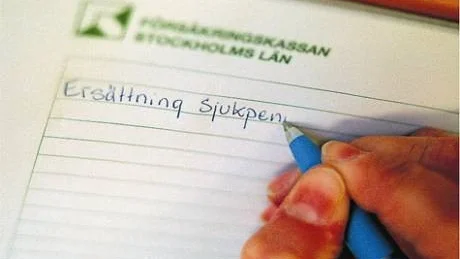 Försäkringskassans läkare har dragit andra slutsatser än vad Sead Mehmedovics läkare gjort och dragit in halva sjukpenningen. Foto: Scanpix
